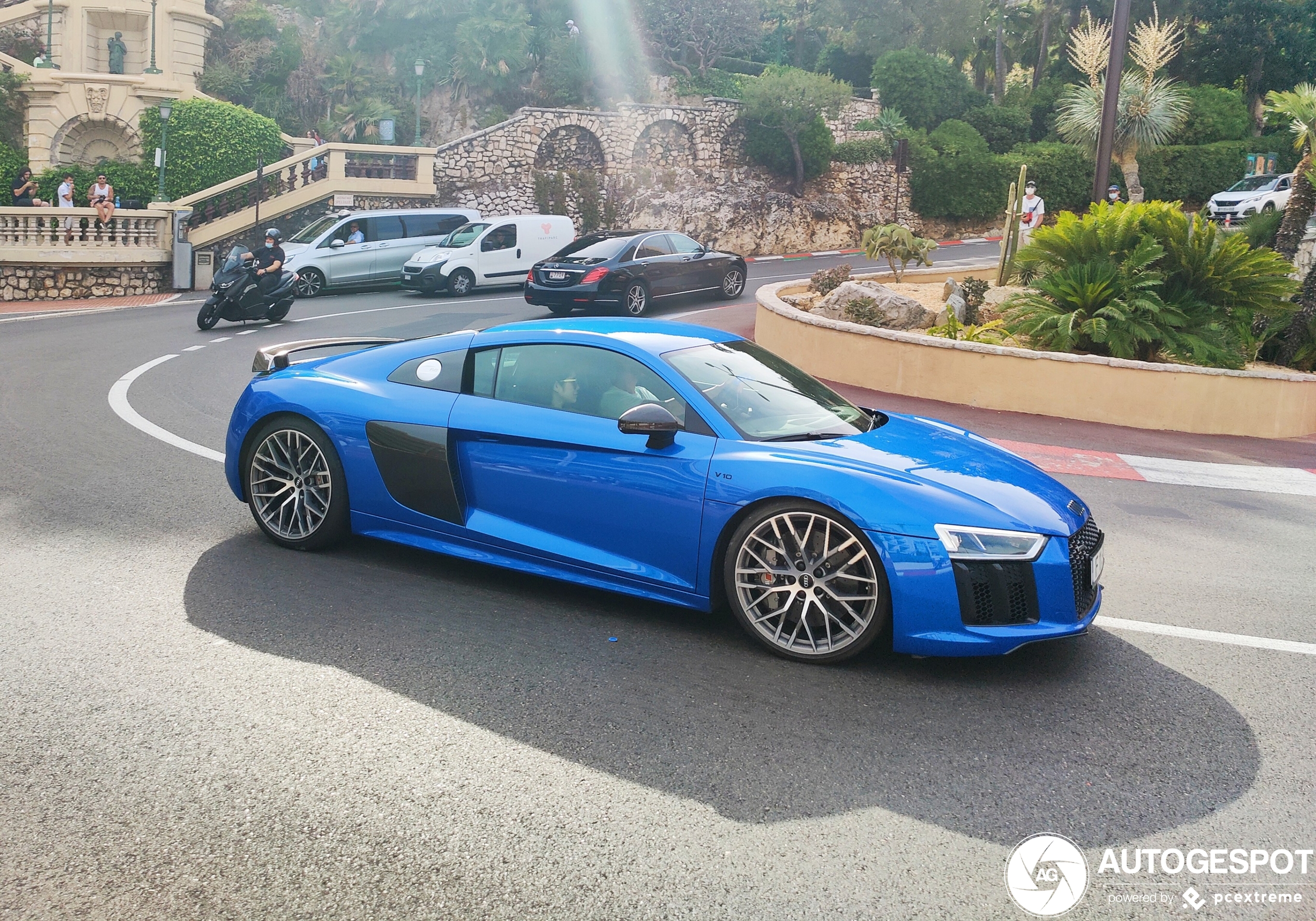 Audi R8 V10 Plus 2015