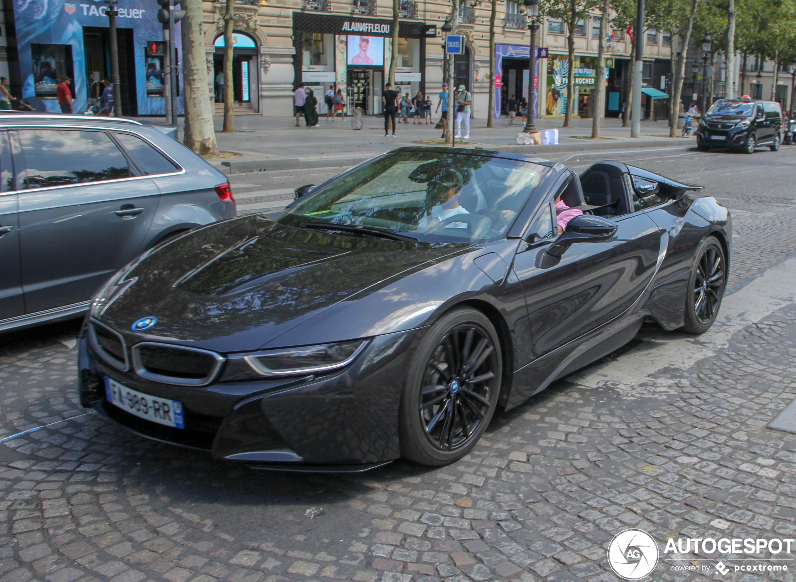 BMW i8 Roadster