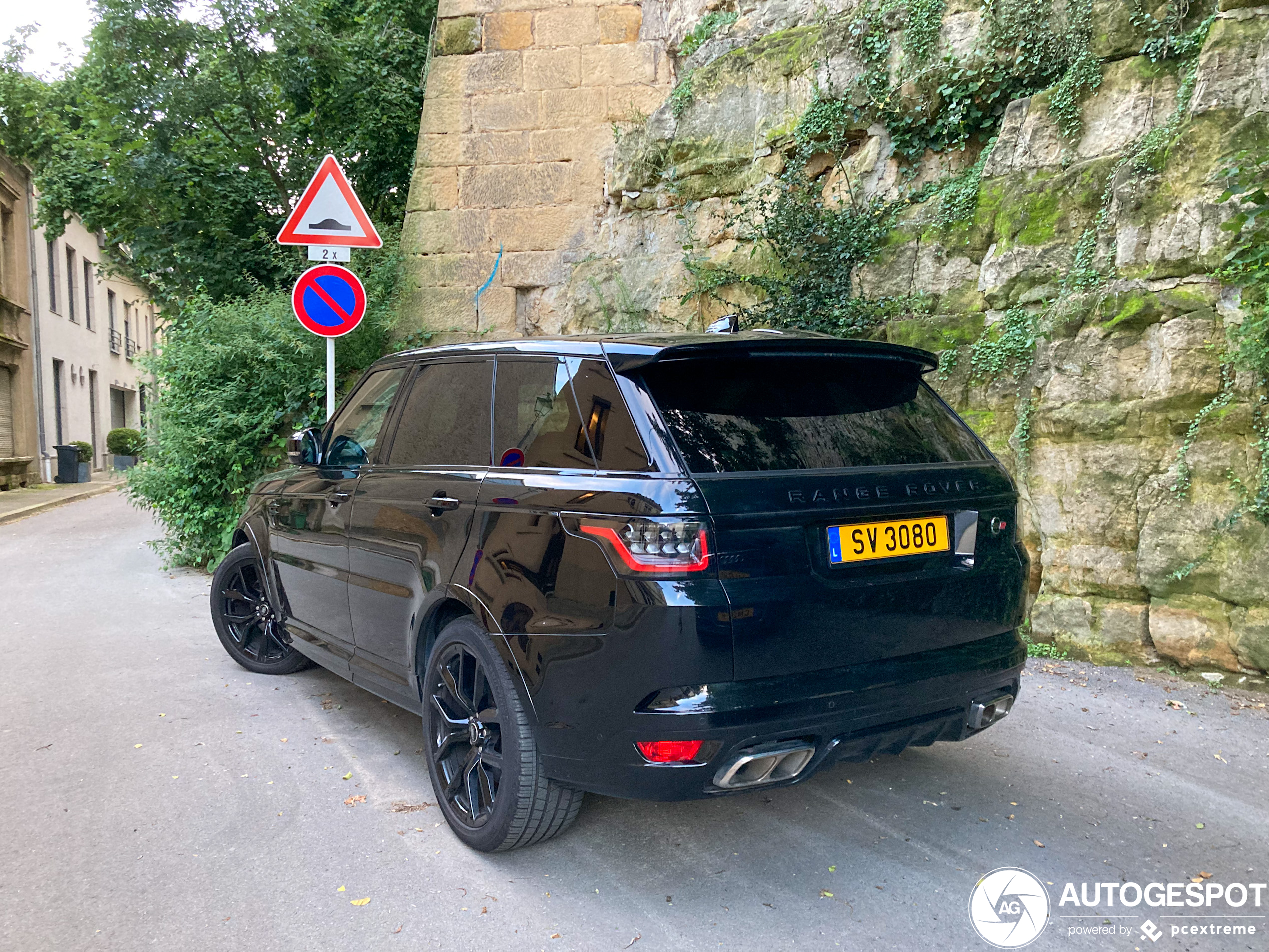 Land Rover Range Rover Sport SVR 2018