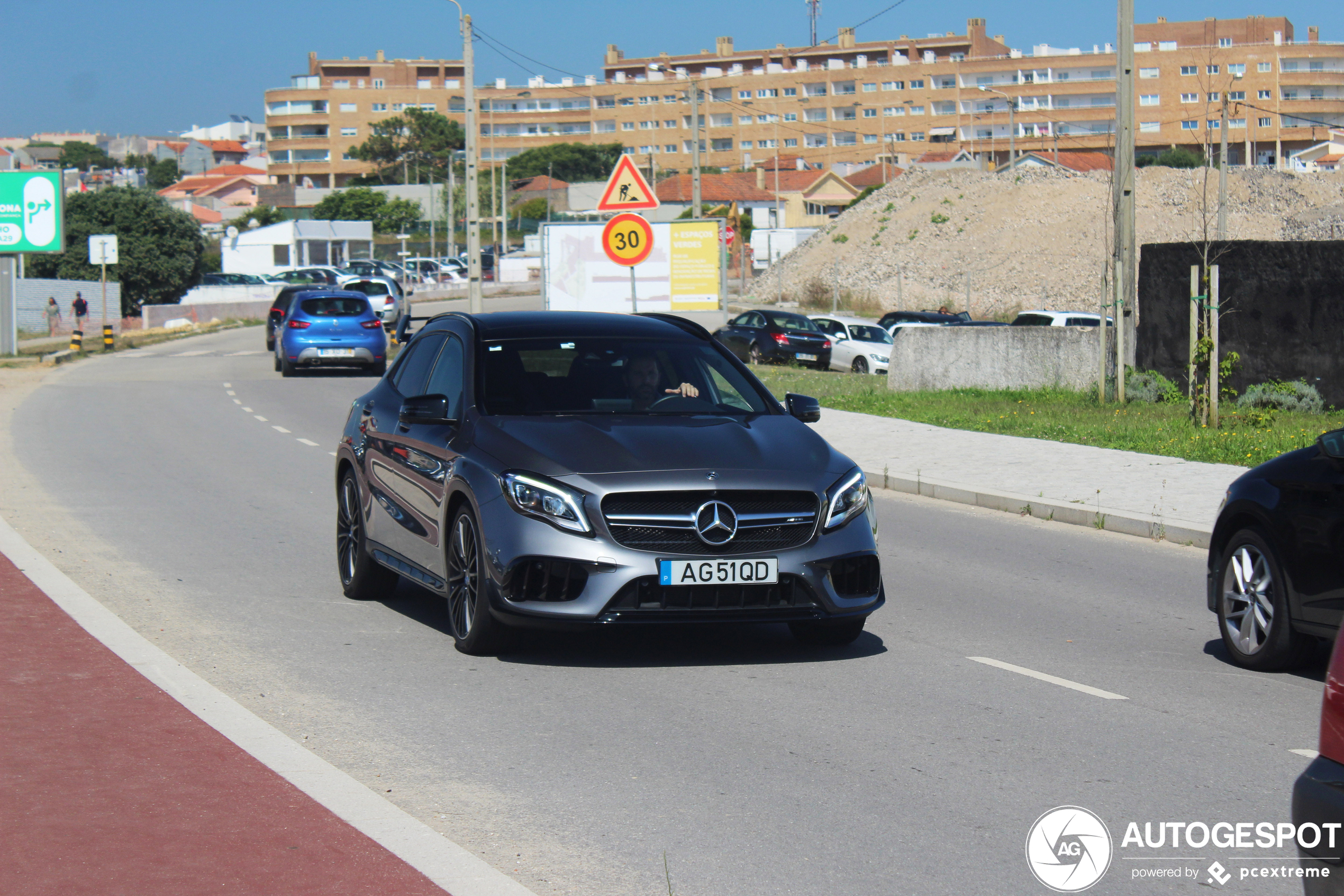 Mercedes-AMG GLA 45 X156 2017