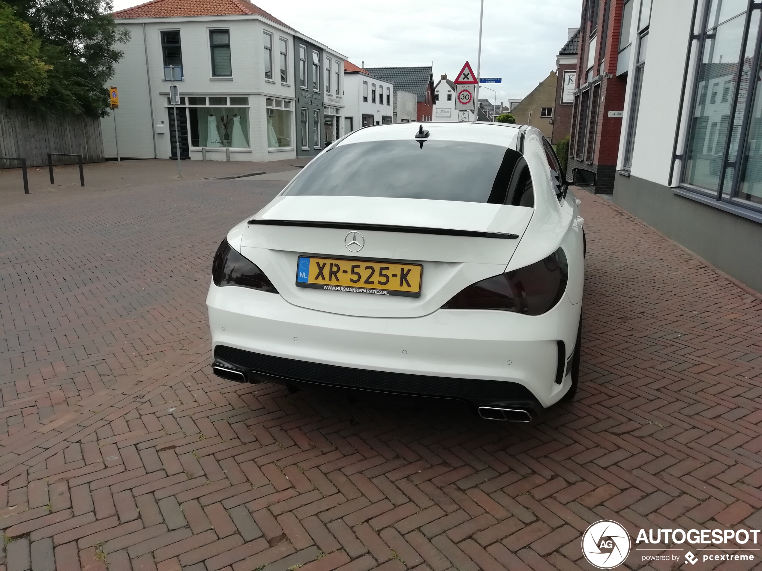 Mercedes-Benz CLA 45 AMG Edition 1 C117