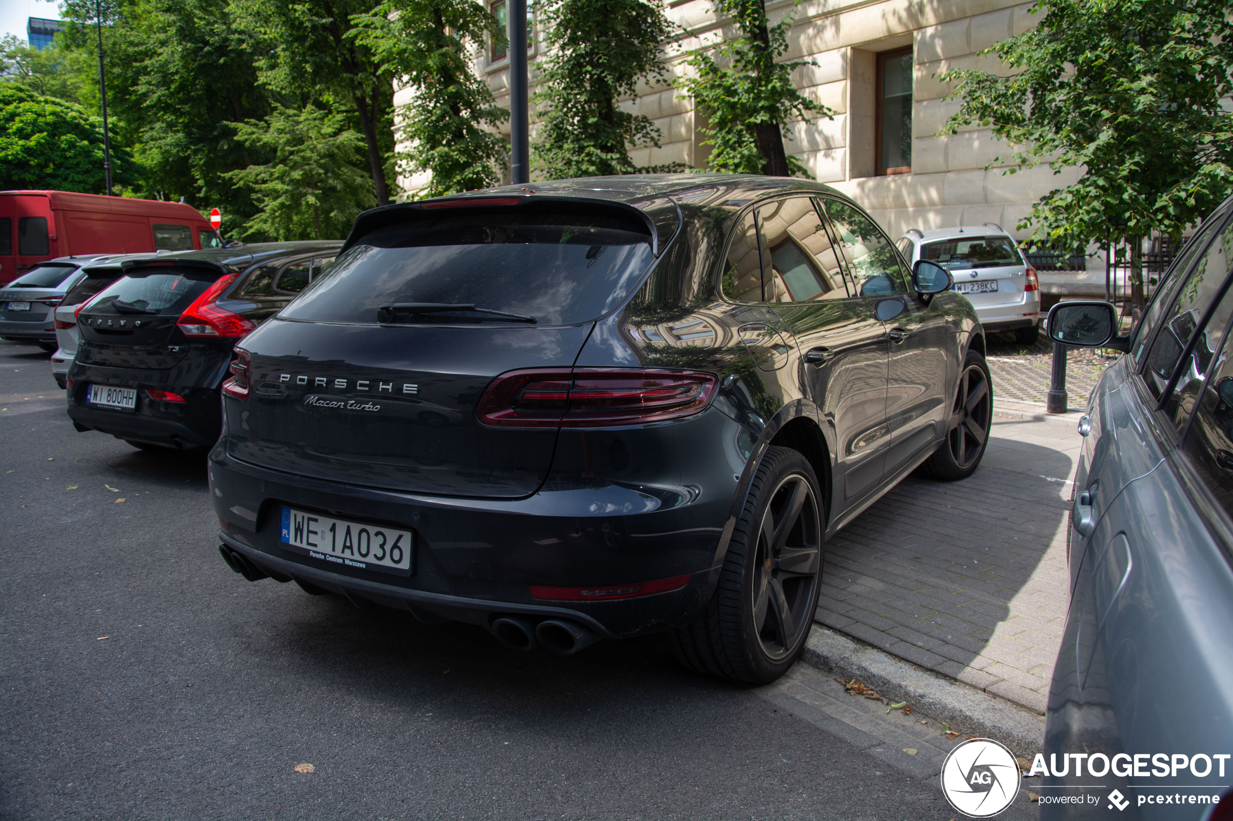 Porsche 95B Macan Turbo