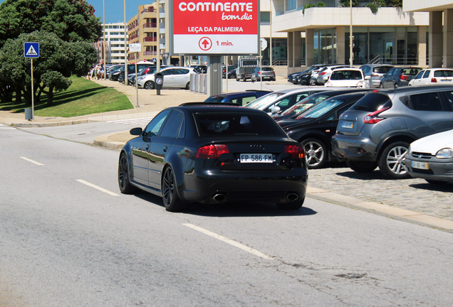 Audi RS4 Sedan