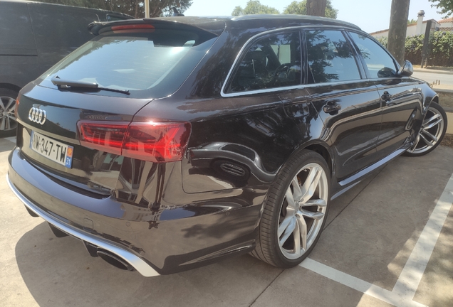 Audi RS6 Avant C7 2015