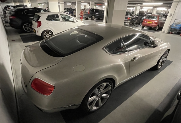 Bentley Continental GT V8