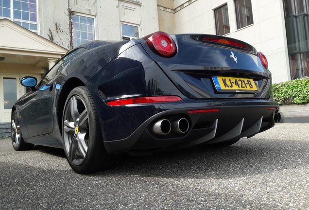 Ferrari California T