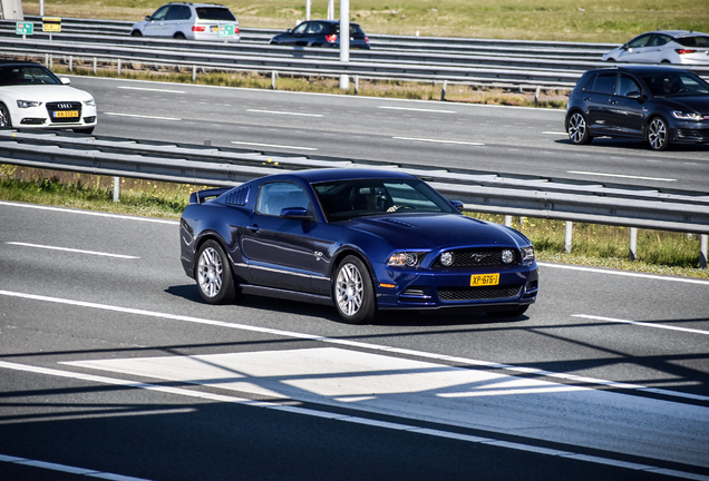 Ford Mustang GT 2013