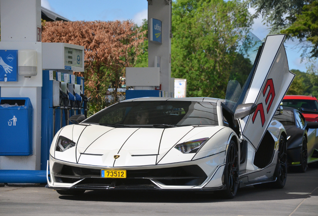 Lamborghini Aventador LP770-4 SVJ