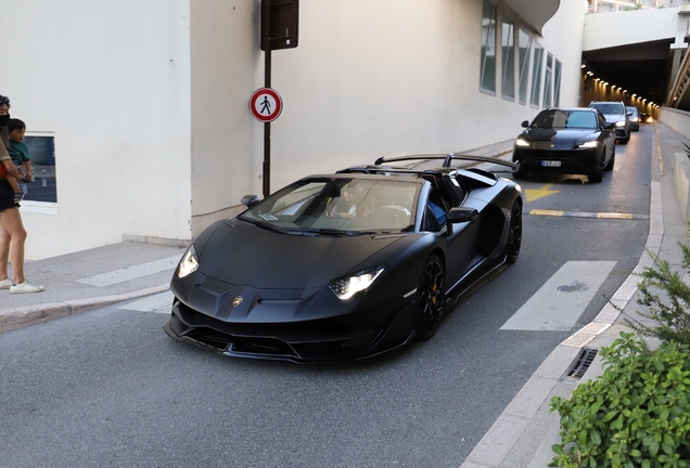 Lamborghini Aventador LP770-4 SVJ Roadster