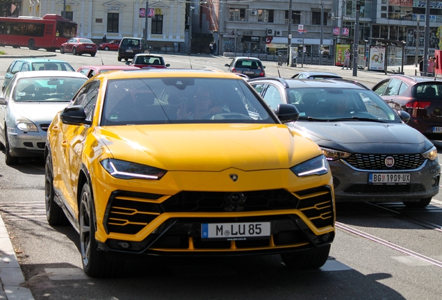 Lamborghini Urus