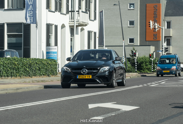 Mercedes-AMG E 63 S W213