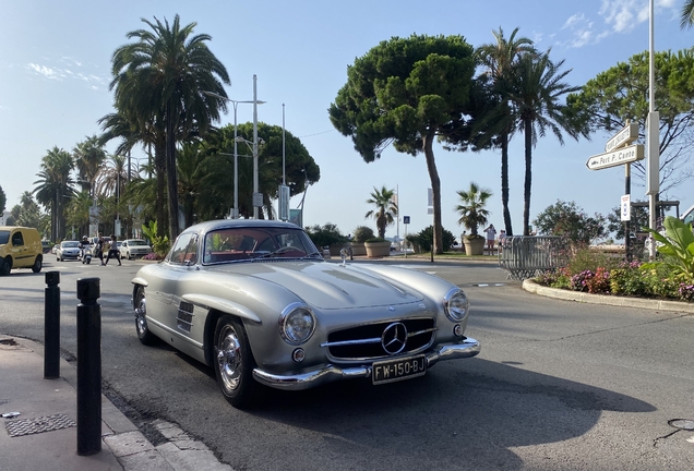 Mercedes-Benz 300SL Gullwing