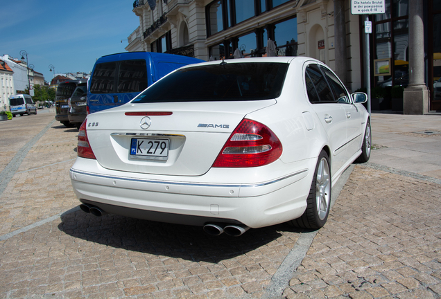 Mercedes-Benz E 55 AMG