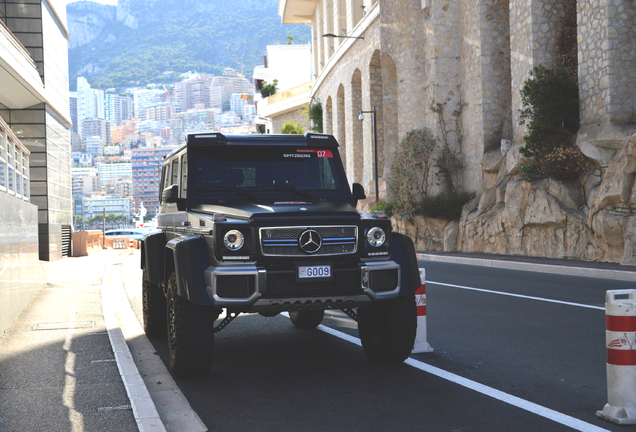 Mercedes-Benz G 500 4X4²