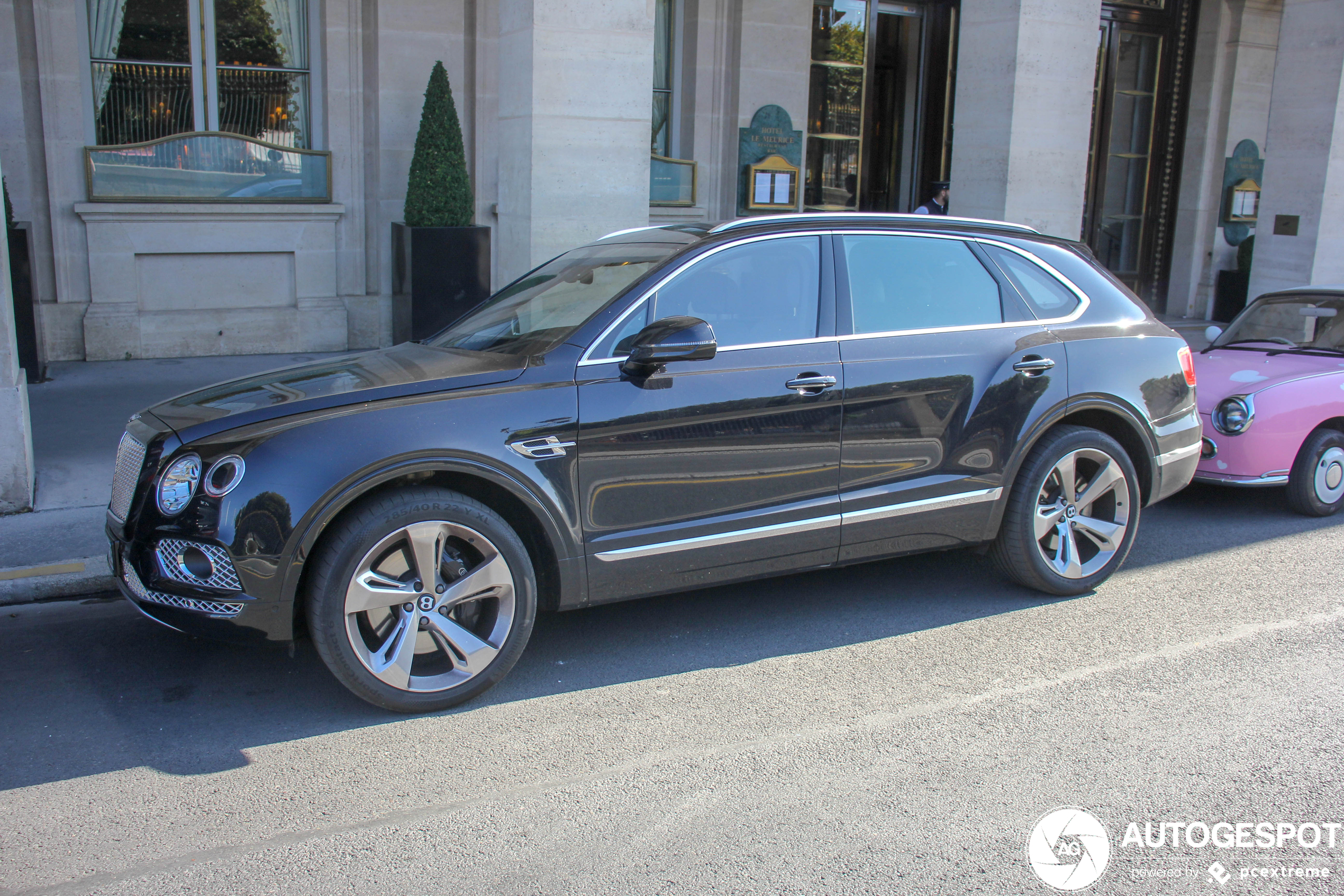 Bentley Bentayga V8