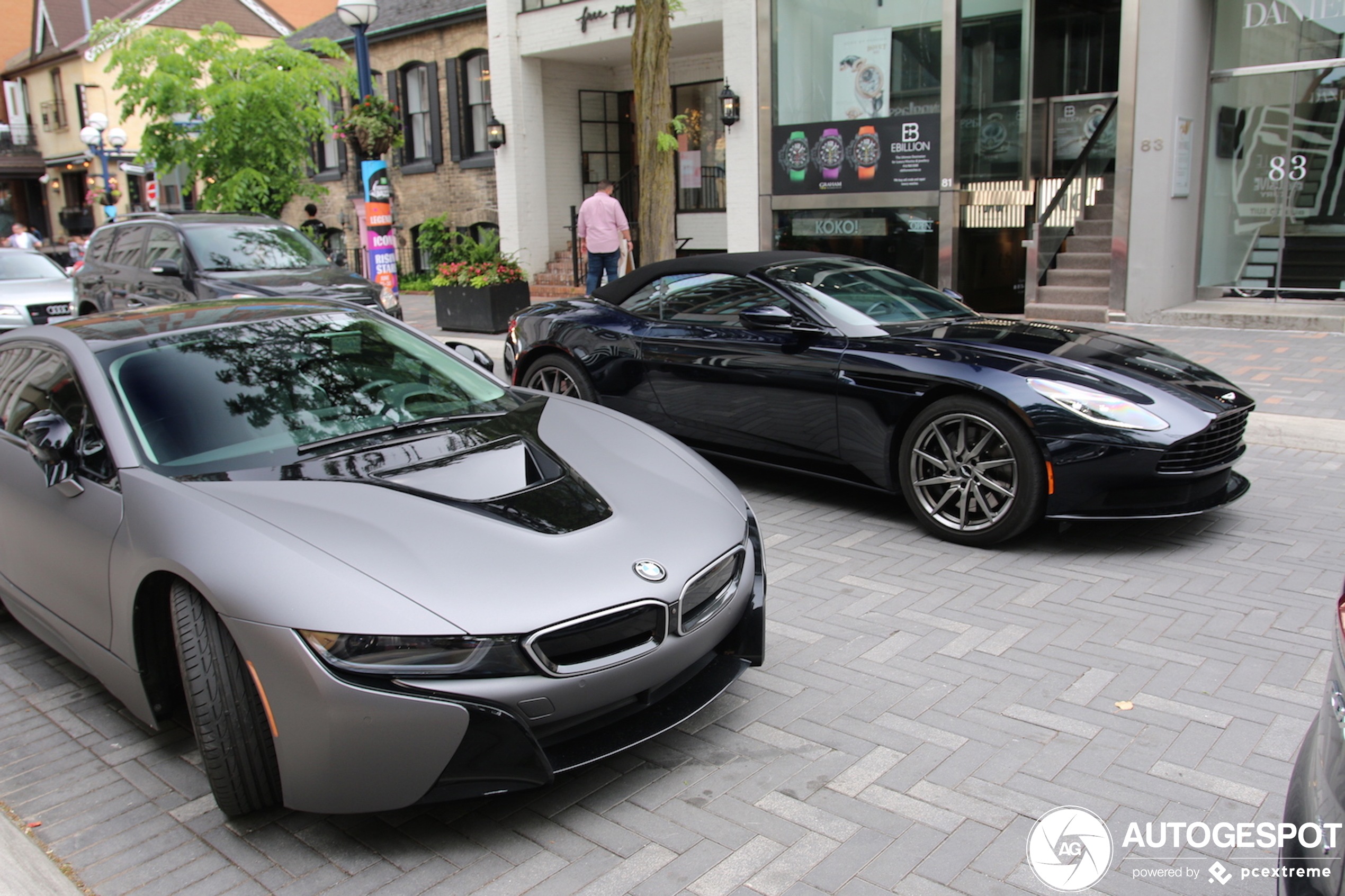 BMW i8