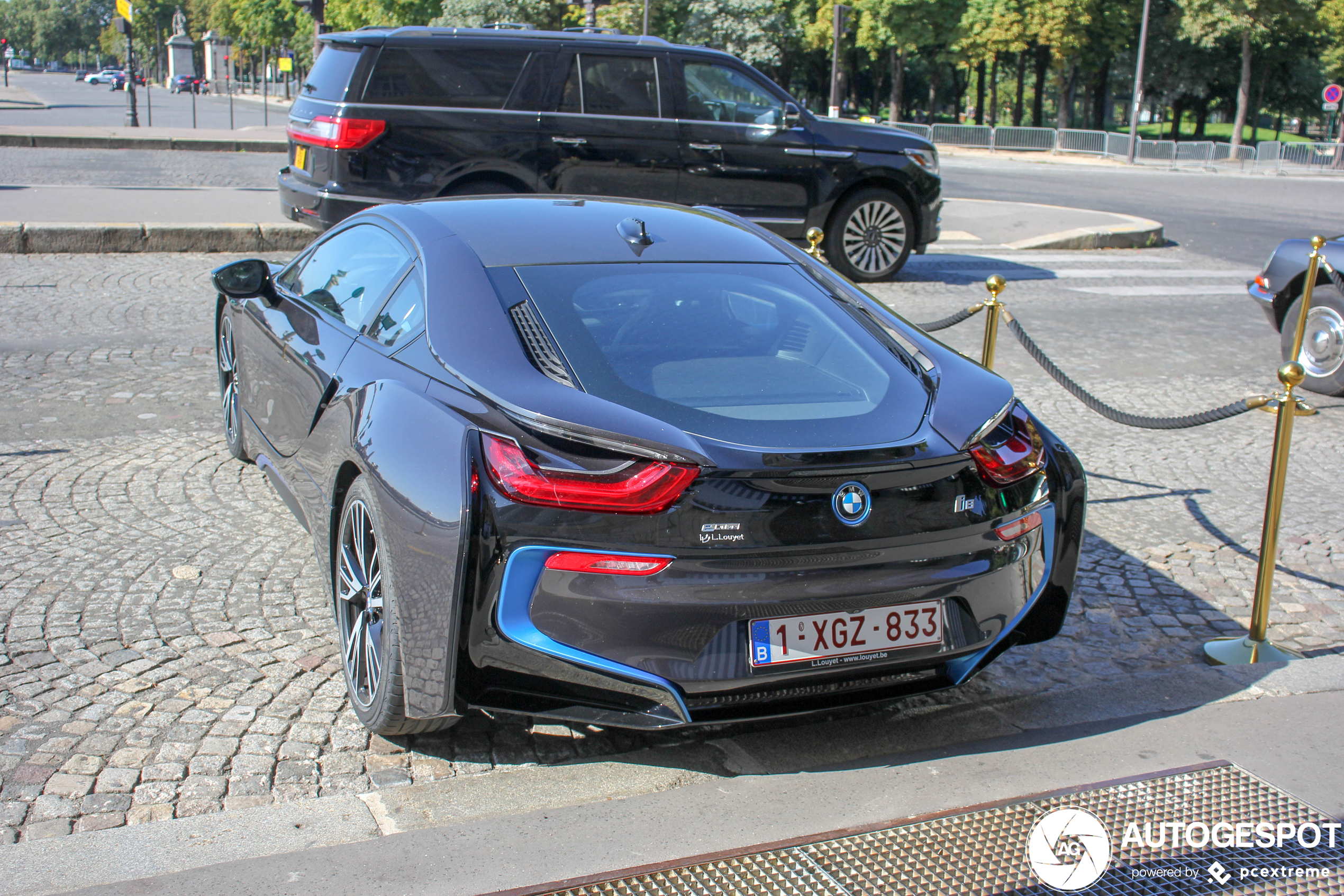 BMW i8