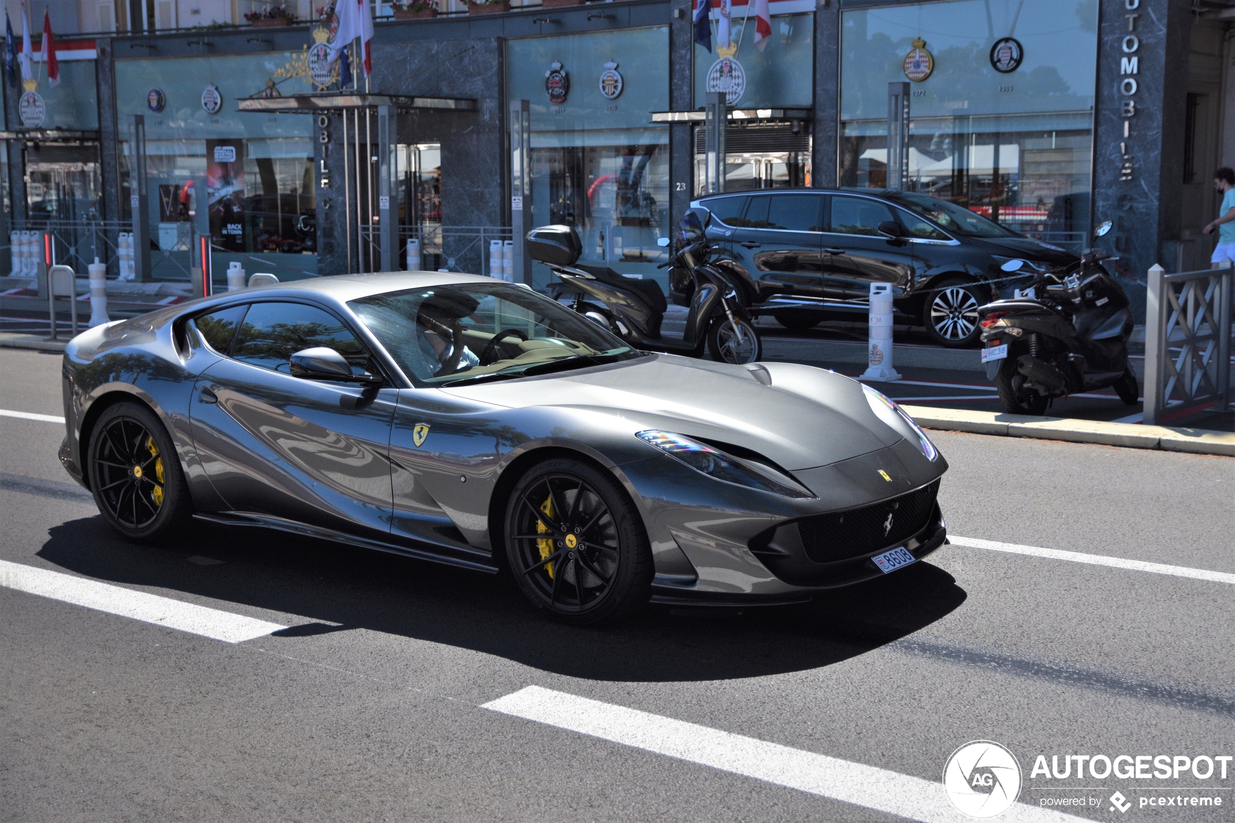 Ferrari 812 Superfast