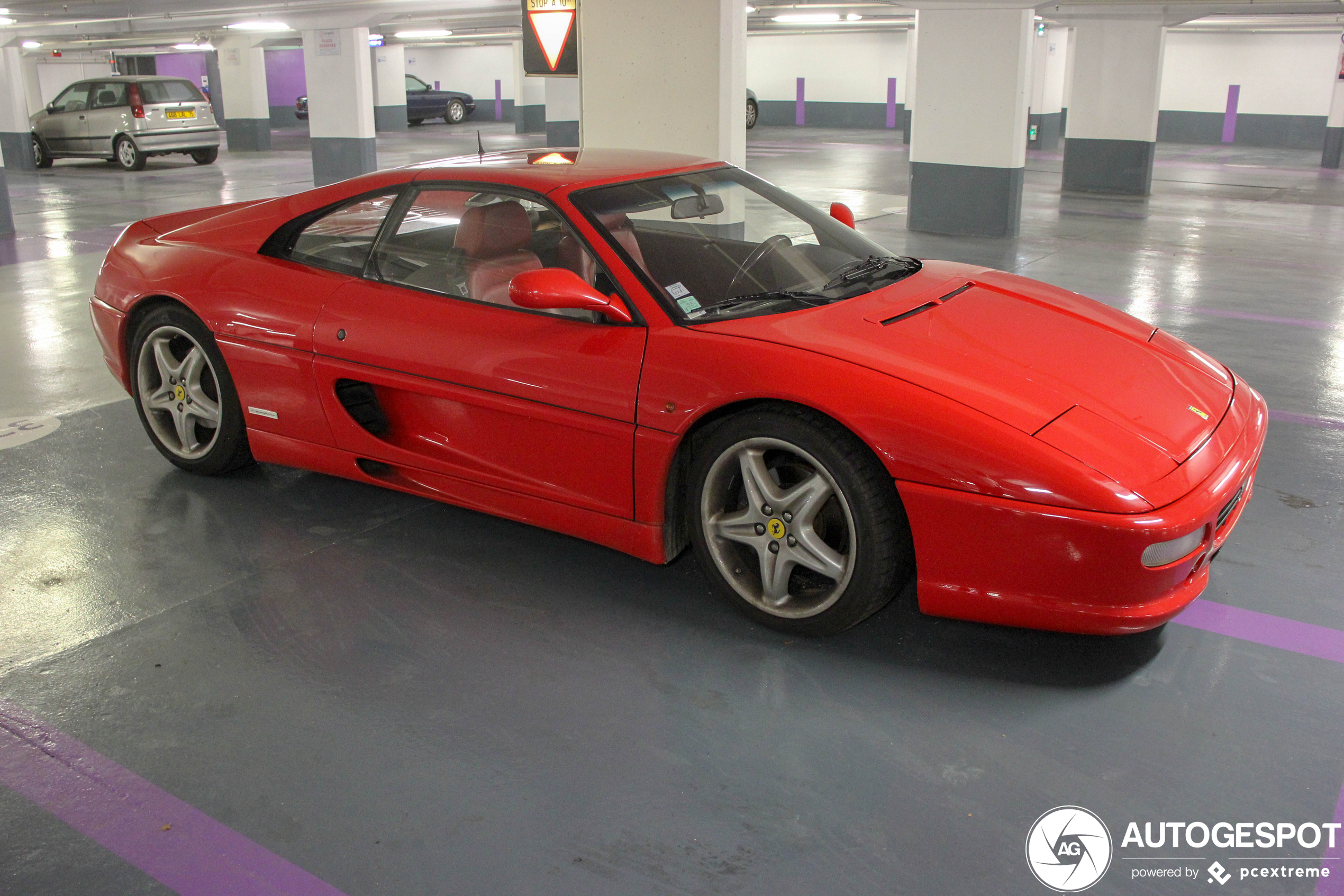 Ferrari F355 GTS