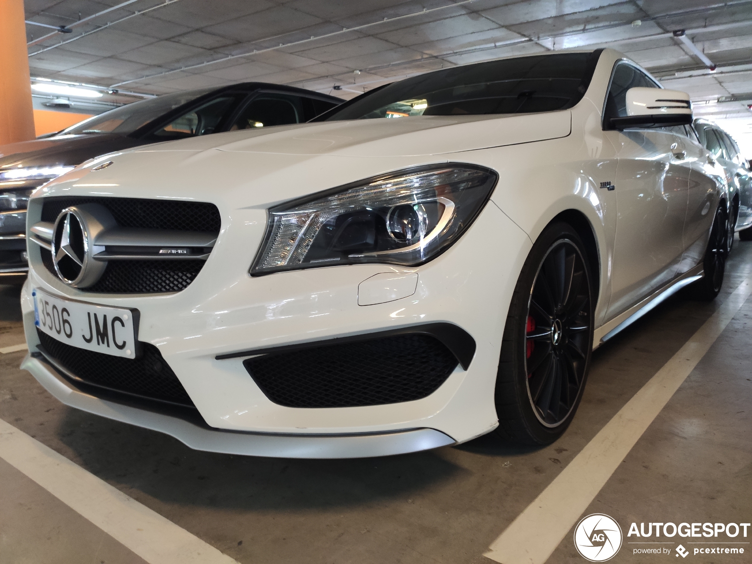 Mercedes-AMG CLA 45 Shooting Brake X117