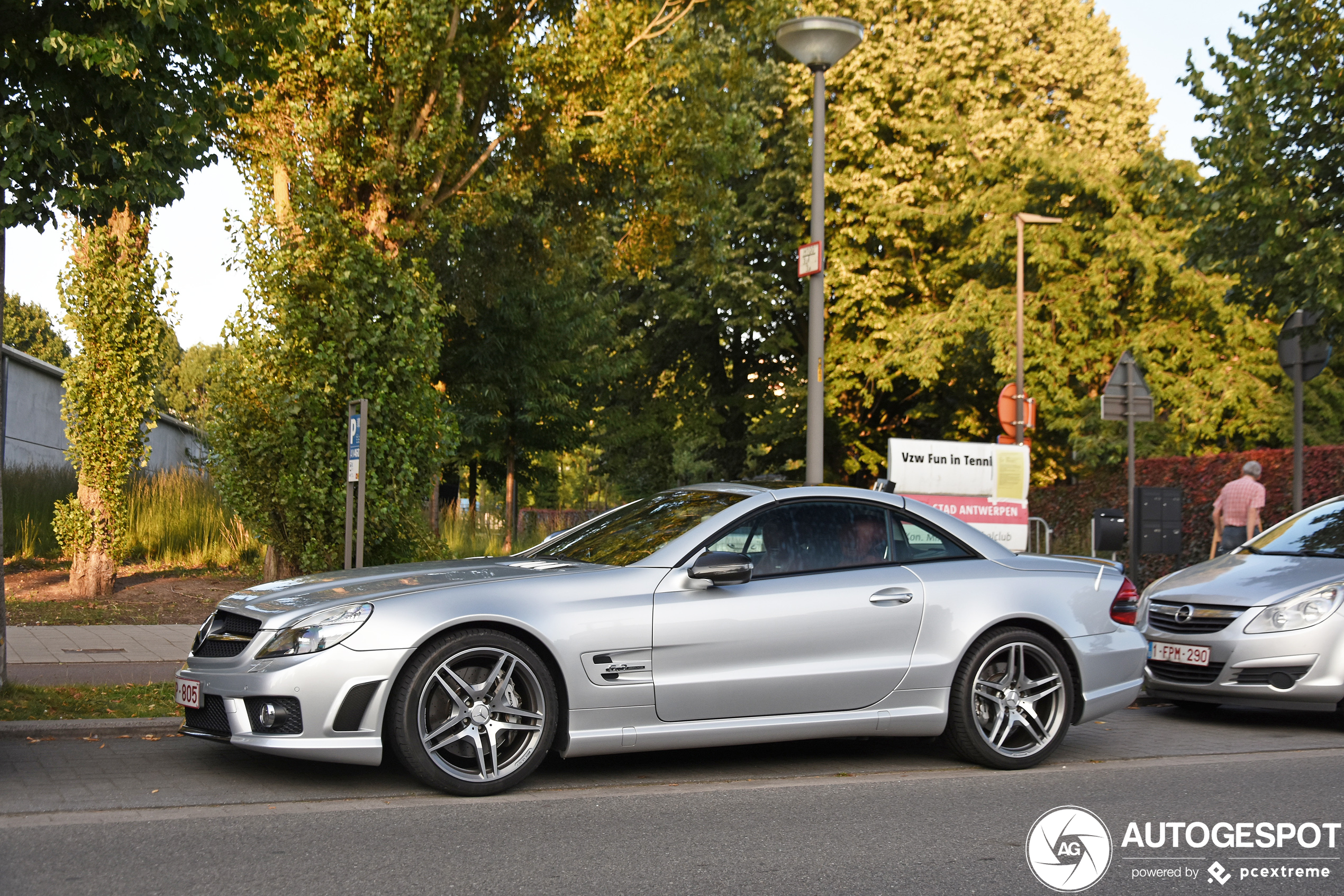 Mercedes-Benz SL 63 AMG