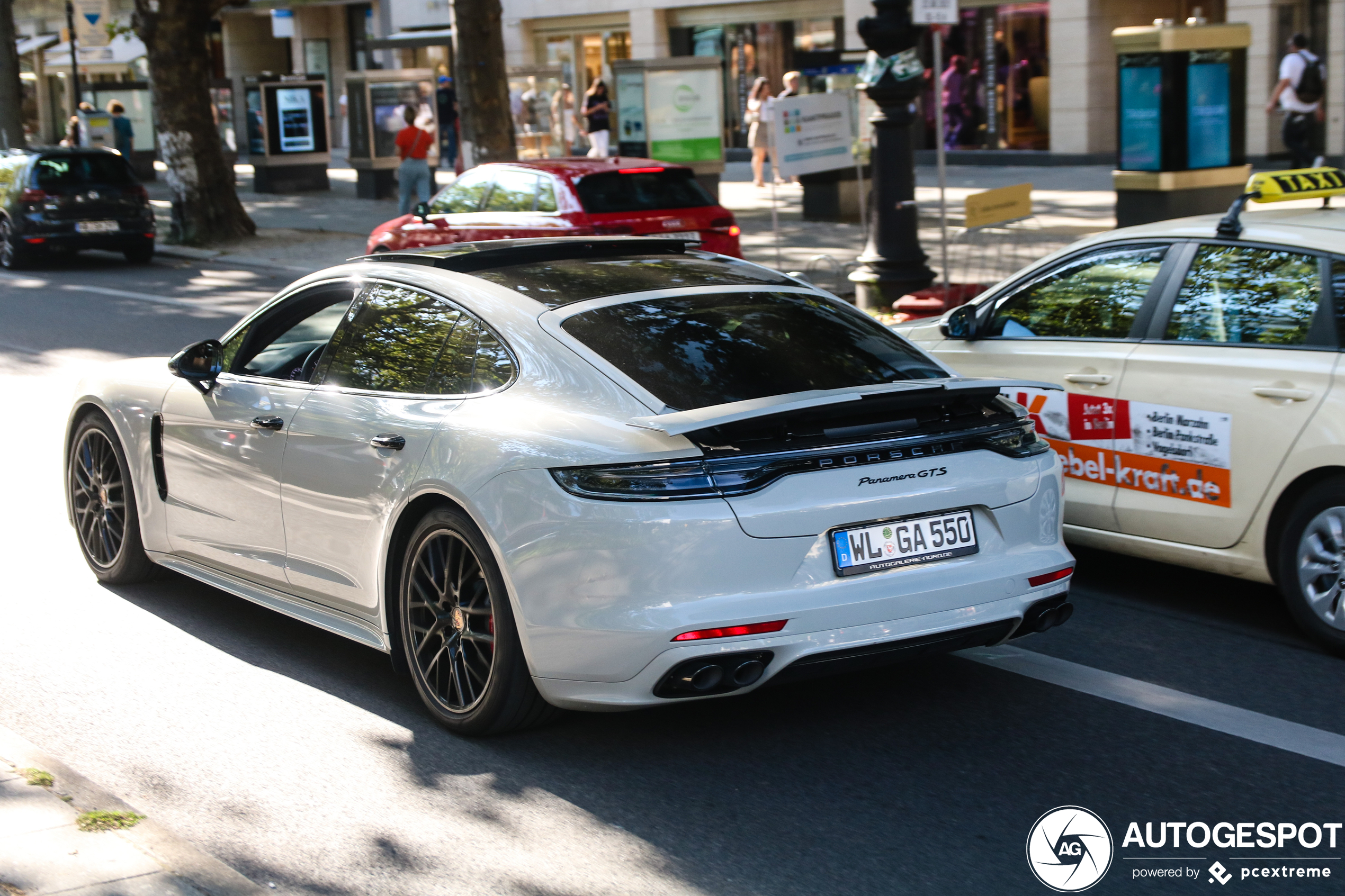 Porsche 971 Panamera GTS MkII