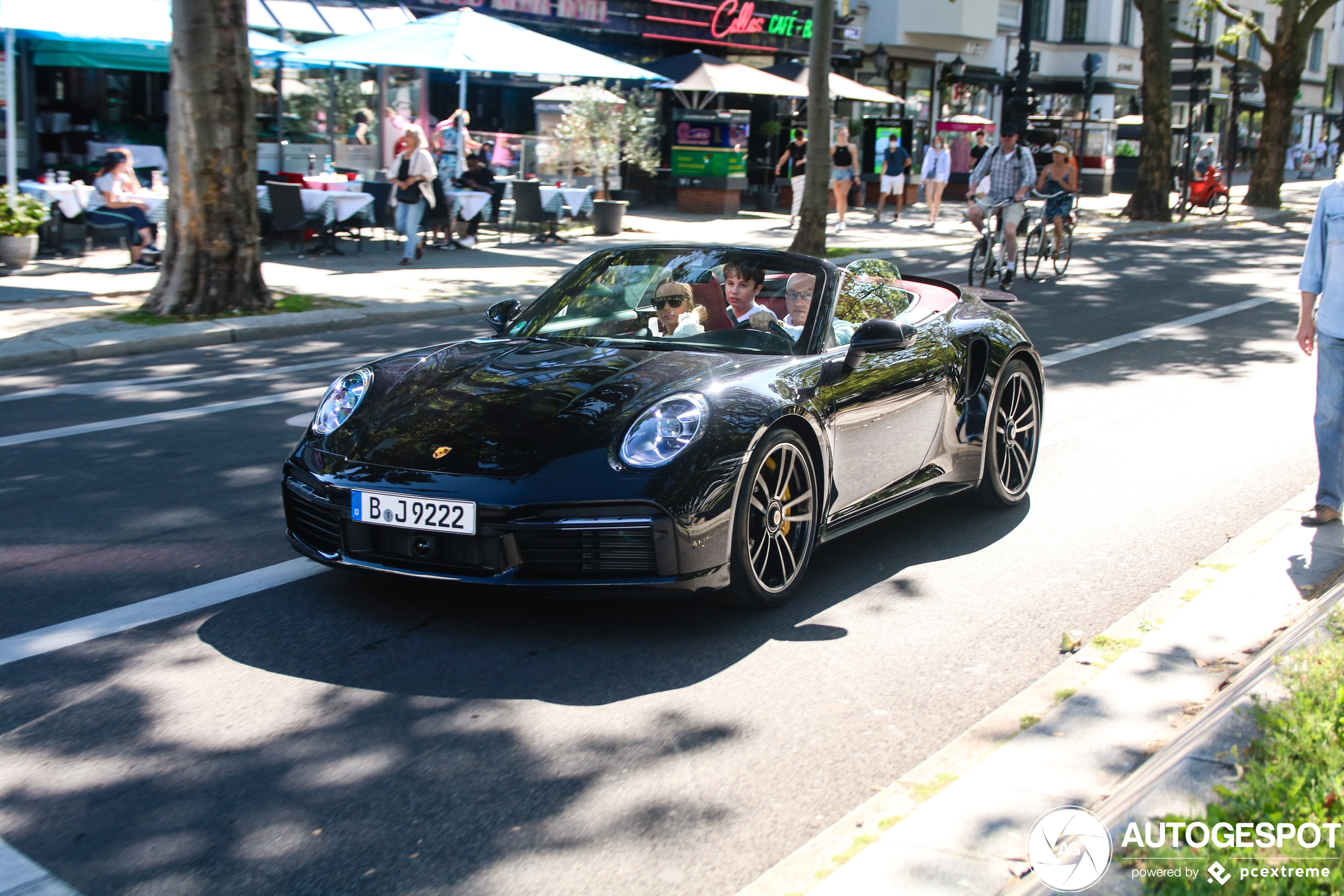 Porsche 992 Turbo S Cabriolet