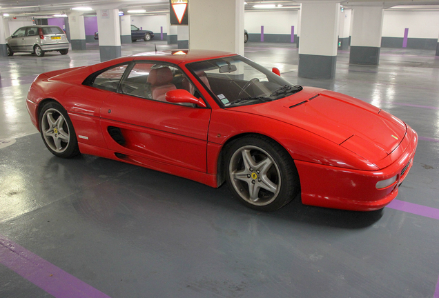 Ferrari F355 GTS