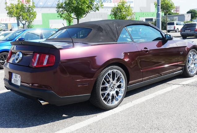 Ford Mustang GT Convertible 2010