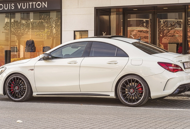 Mercedes-AMG CLA 45 C117 2017