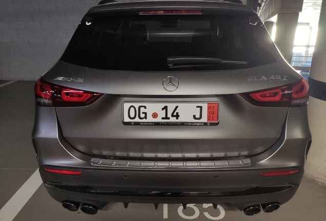 Mercedes-AMG GLA 45 S 4MATIC+ H247