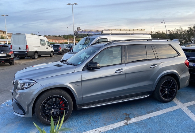 Mercedes-AMG GLS 63 X166