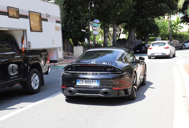 Porsche 992 Targa 4S Heritage Design Edition