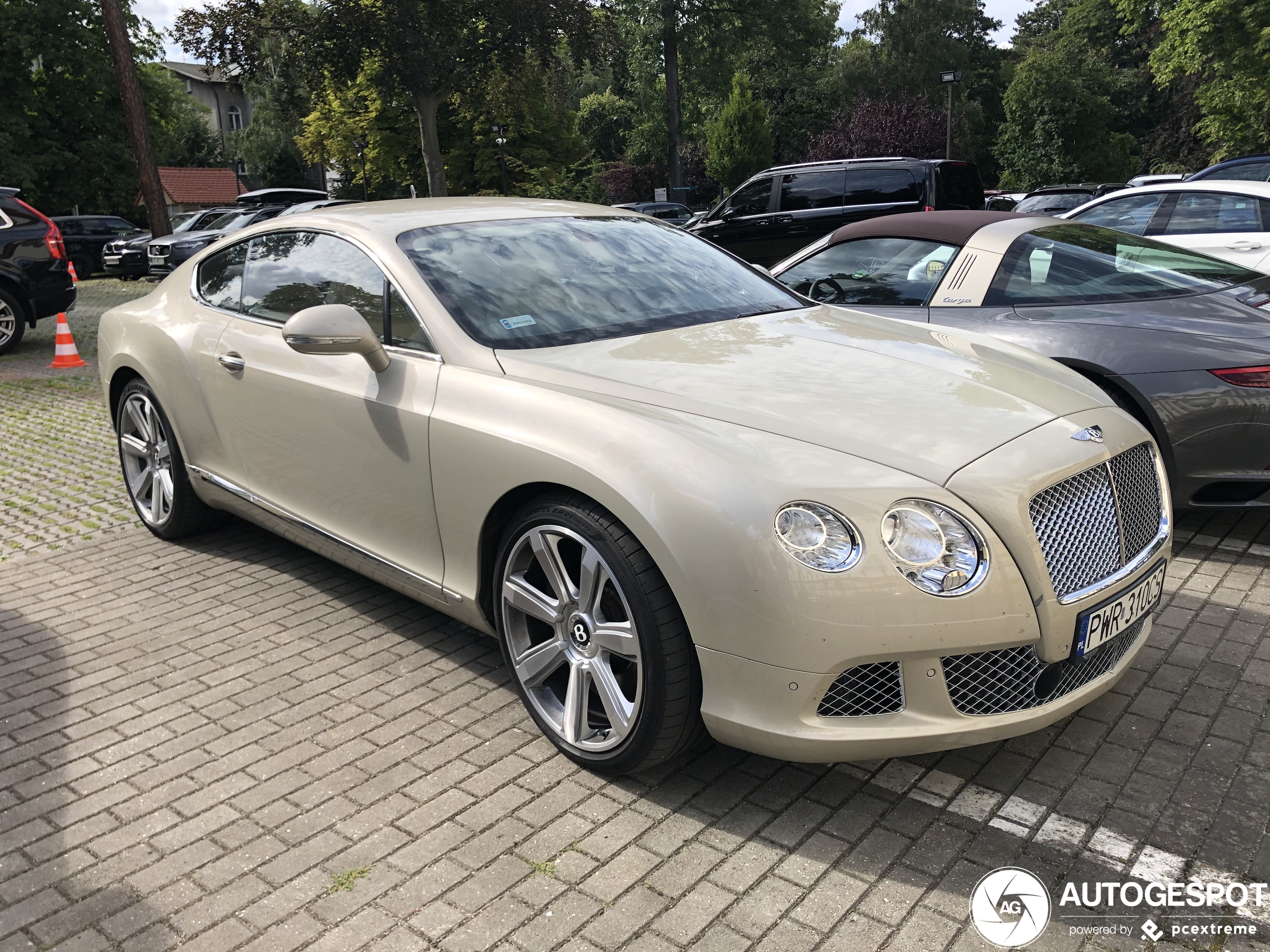 Bentley Continental GT 2012