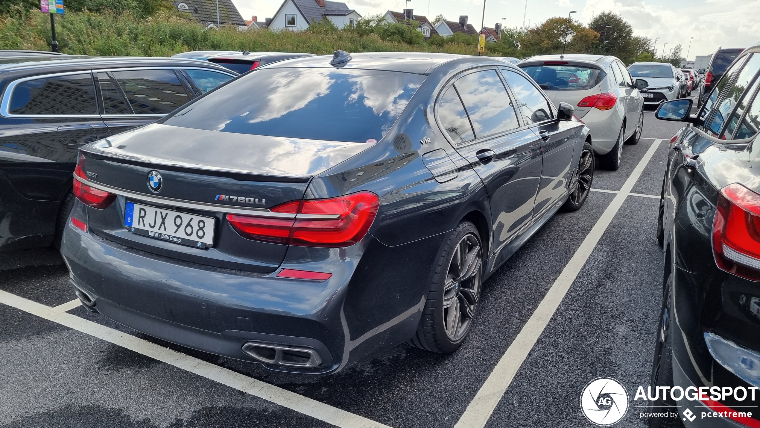 BMW M760Li xDrive