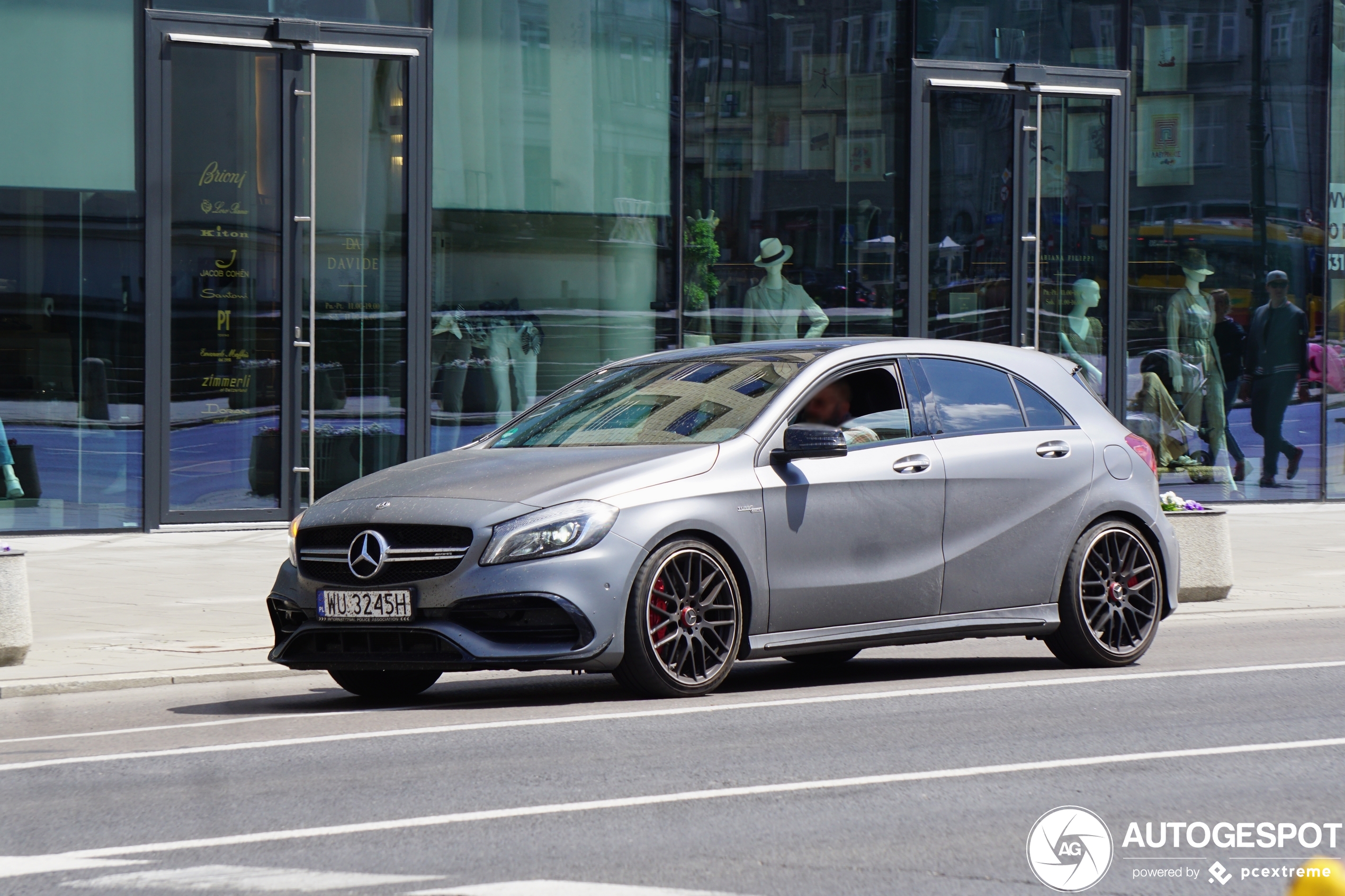 Mercedes-AMG A 45 W176 2015