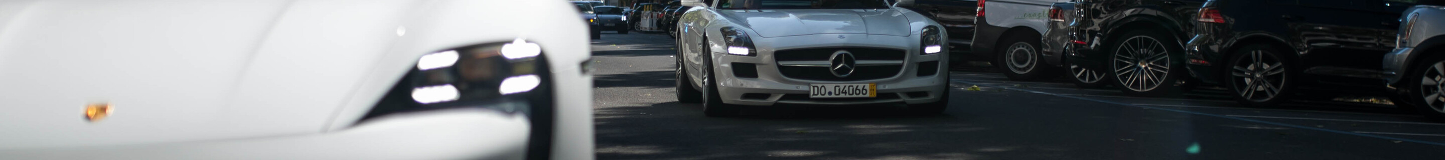 Mercedes-Benz SLS AMG