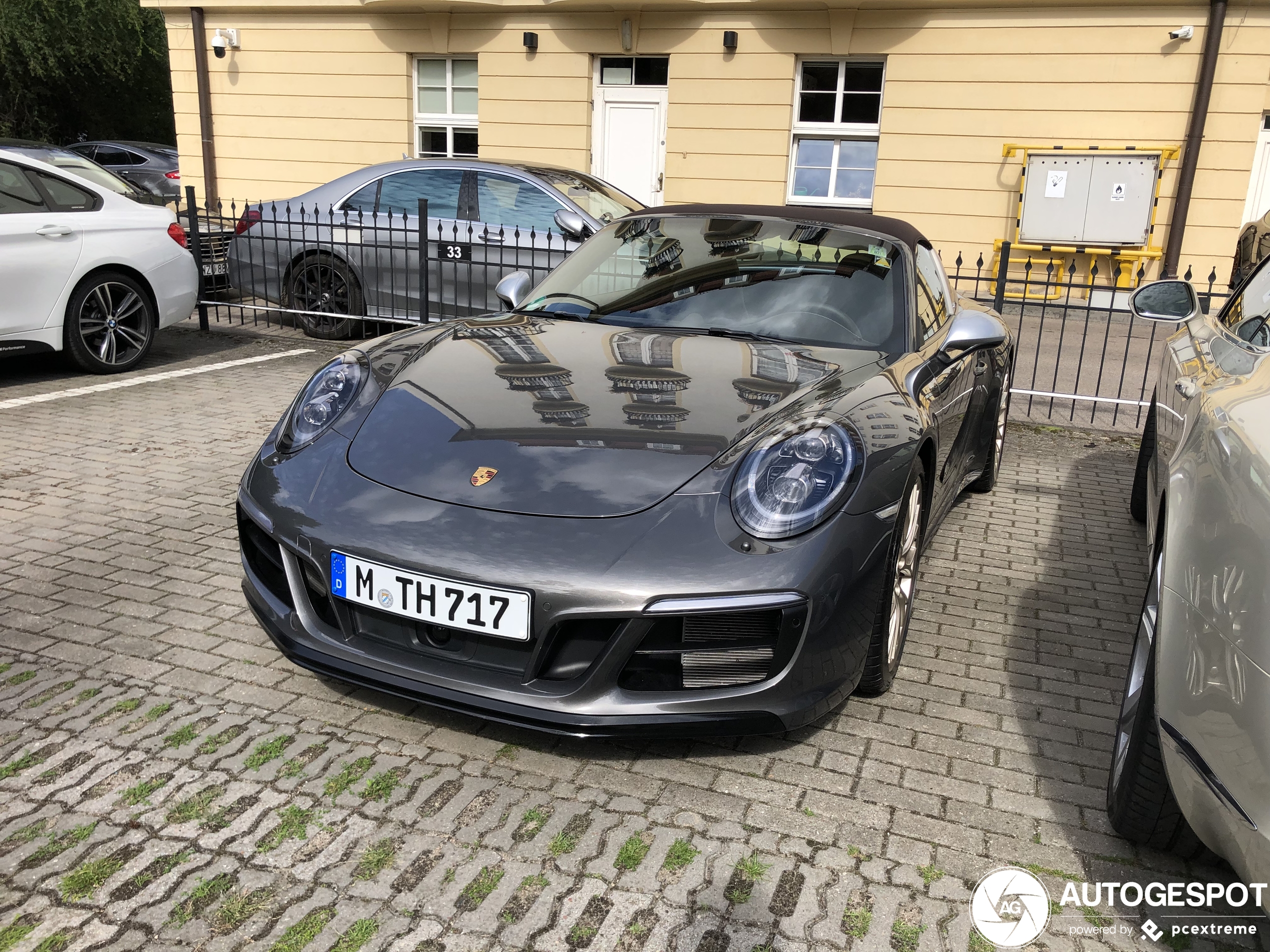 Porsche 991 Targa 4 GTS MkII Exclusive Manufaktur Edition