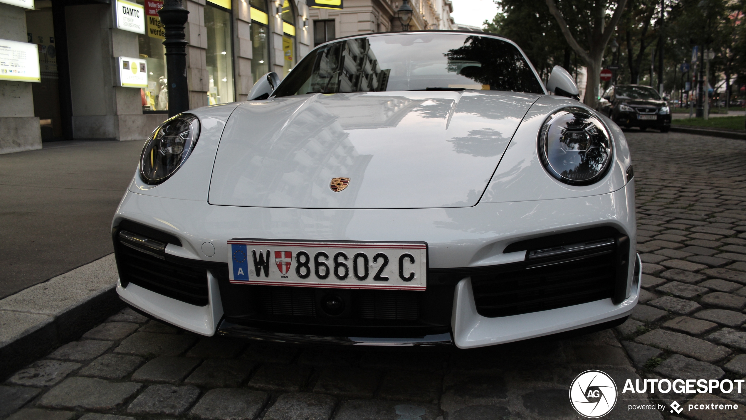 Porsche 992 Turbo S Cabriolet