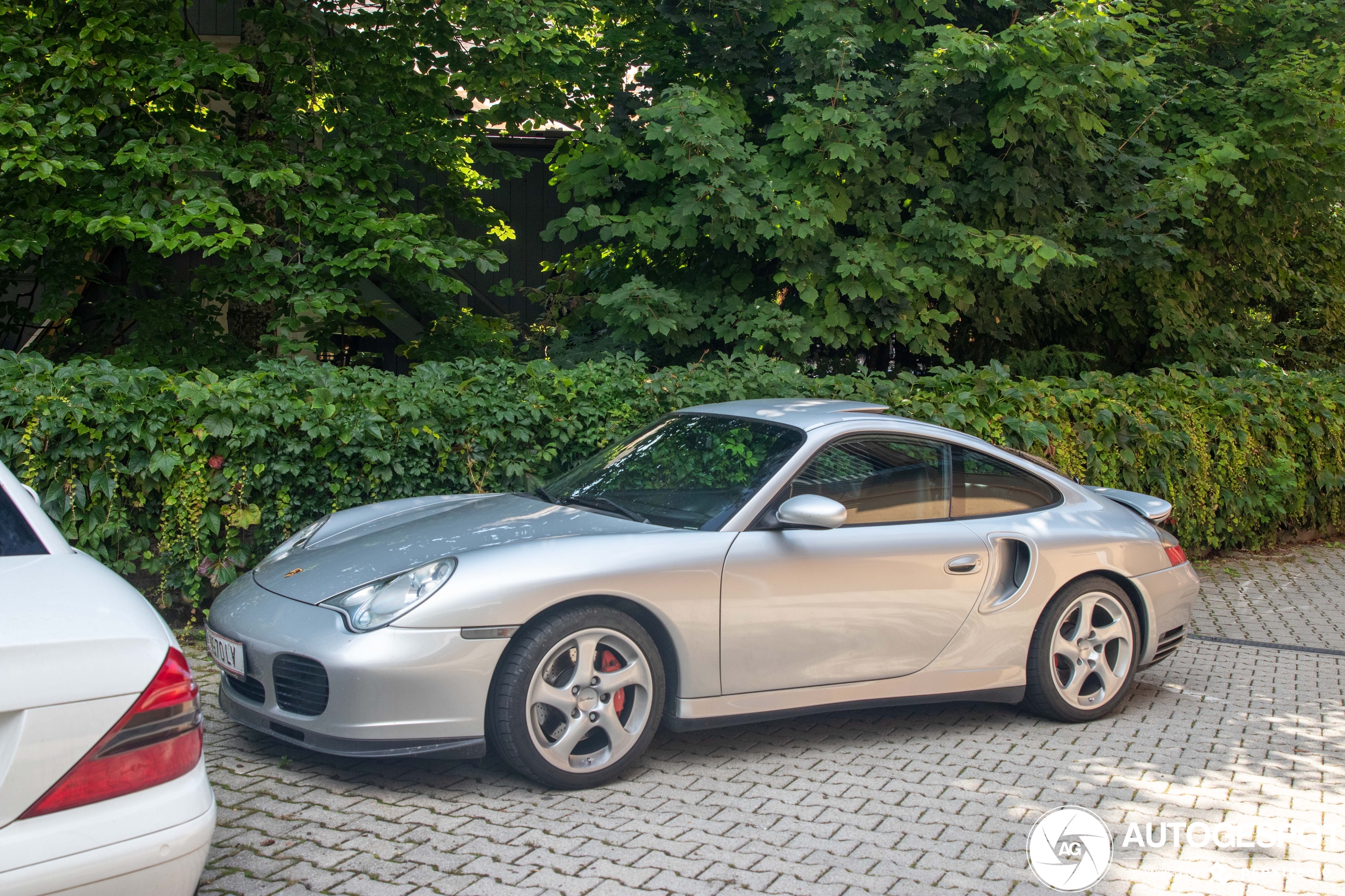 Porsche 996 Turbo