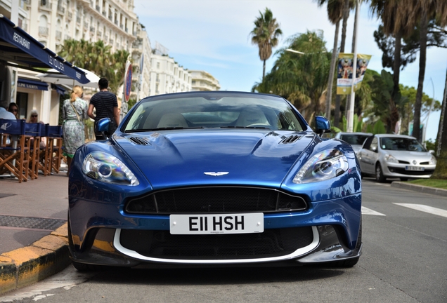 Aston Martin Vanquish S Volante 2017