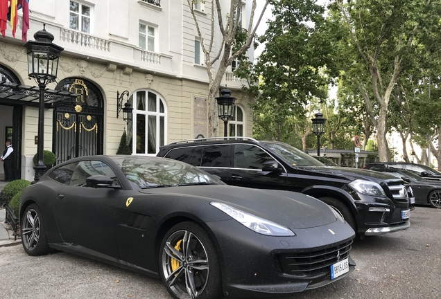 Ferrari GTC4Lusso