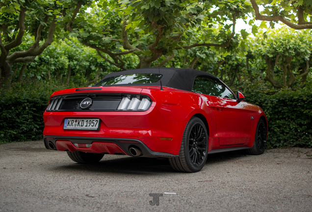 Ford Mustang GT Convertible 2015