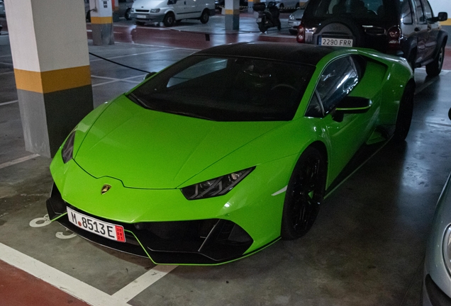 Lamborghini Huracán LP640-4 EVO