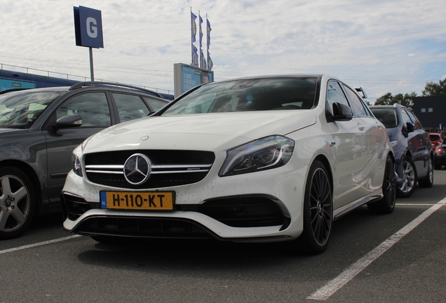 Mercedes-AMG A 45 W176 2015