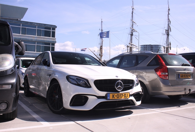 Mercedes-AMG E 63 S W213