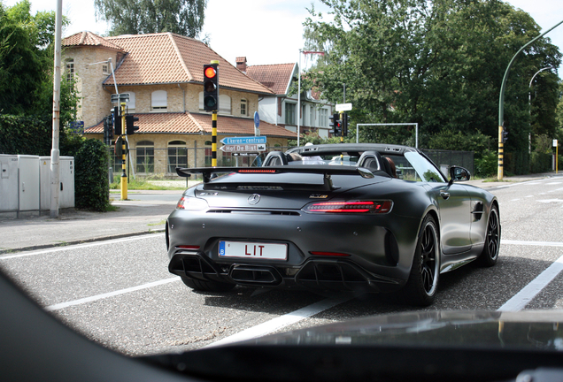 Mercedes-AMG GT R Roadster R190