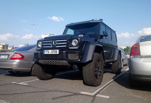 Mercedes-Benz G 500 4X4²