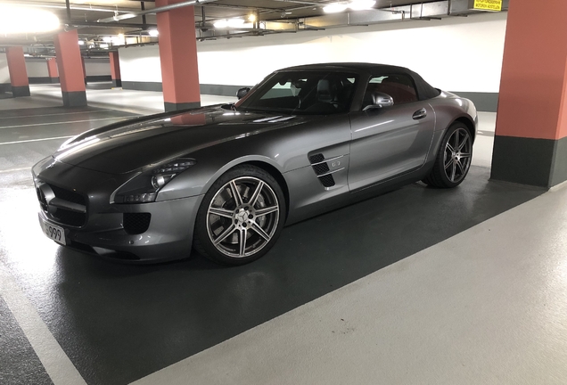 Mercedes-Benz SLS AMG Roadster