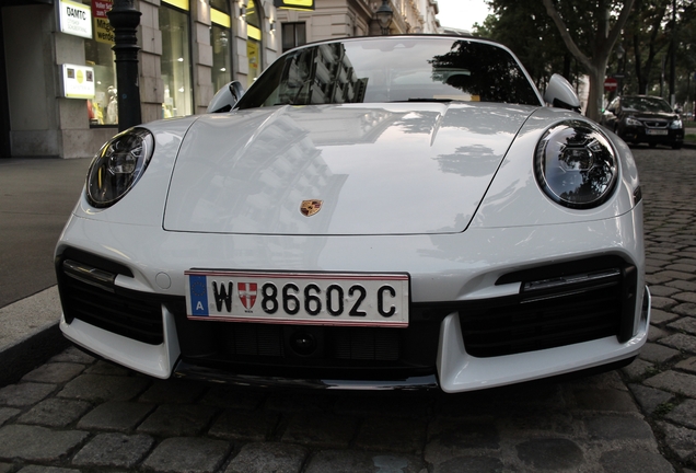 Porsche 992 Turbo S Cabriolet